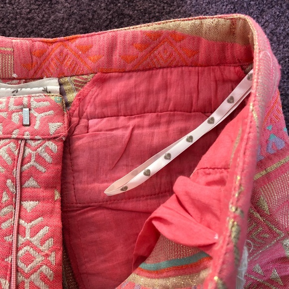 Dressy shorts.  Z&L brand. Size 4 - Picture 7 of 9